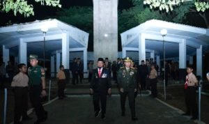 Gubernur Andi Sudirman Hadiri Apel Kehormatan dan Renungan Suci 78 Tahun Kemerdekaan Indonesia