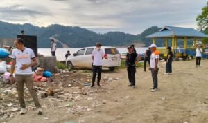 Peringati Bulan K3 Nasional, PT COR Bersihkan Pasar Kolonodale dan Tanggul Pelangi Kodal