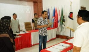 Ketua KPU Luwu Lantik PAW Anggota PPK dan PPS untuk Pemilu 2024