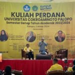 Kuliah Perdana FTKOM UNCP, Bahas Peluang dan Tantangan Informatika di Era Transformasi Digital