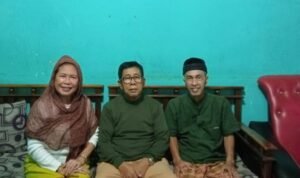 Bersama Pancai Pao, Raja Matano Salurkan Bantuan Untuk Korban Banjir di Luwu