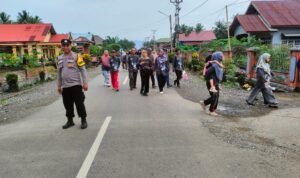 Polres Morowali Lakukan Pengamanan Sosialisasi Pilkada dan Gelar Jalan Sehat