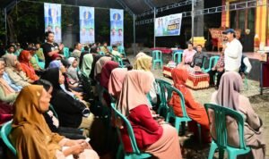 Ratusan Warga Sukamaju Siap Menangkan AKAR di Pilkada Lutra 2024