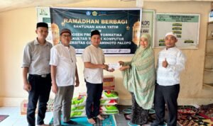 FTKOM UNCP Gelar Ramadhan Berbagi, Santuni Anak Yatim di Palopo