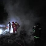 Diduga Korsleting Listrik Hanguskan Satu Unit Rumah di Bua, Seorang Ibu Alami Luka Bakar