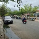 Drainase Tersumbat, Air Got Meluap di Depan Polres Palopo